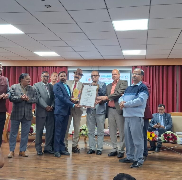 drRKbharti Teacher Of Year